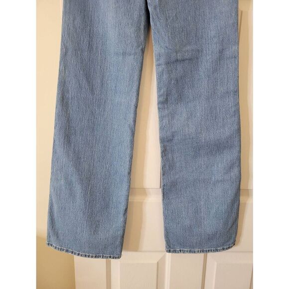 Madewell 11" High-Rise Flare Jeans in Conwell Wash 26  $135 - Picture 7 of 11